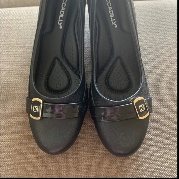 Picadilly Fashion Shoes - NWOT Womens sz 7 picadilly heels